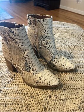Trixxi Cream Snake-Print Ankle Boots